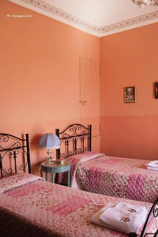 Villa Castiglione 1863 - The Real Sicilian Holiday Ragusa 0*,